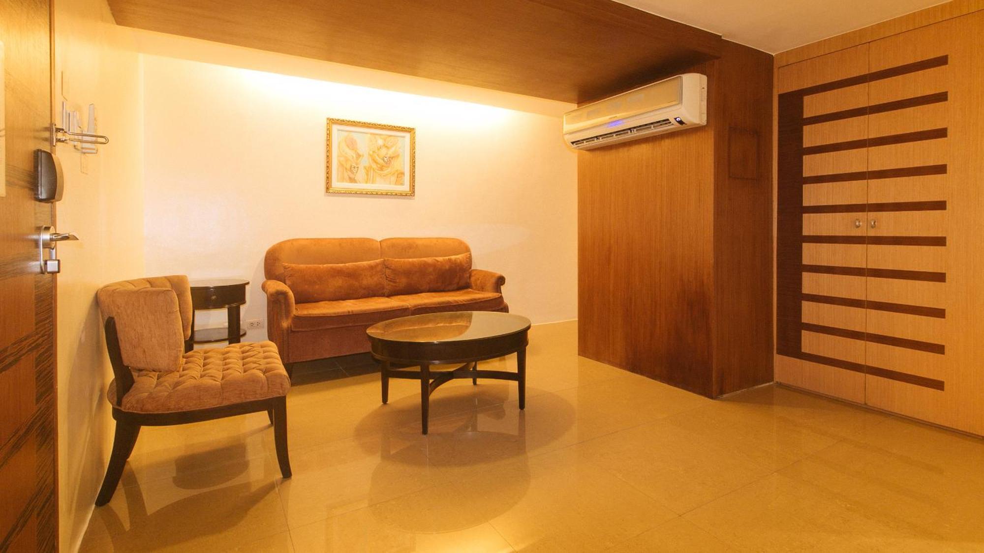 Torre Venezia Suites Quezon City Εξωτερικό φωτογραφία