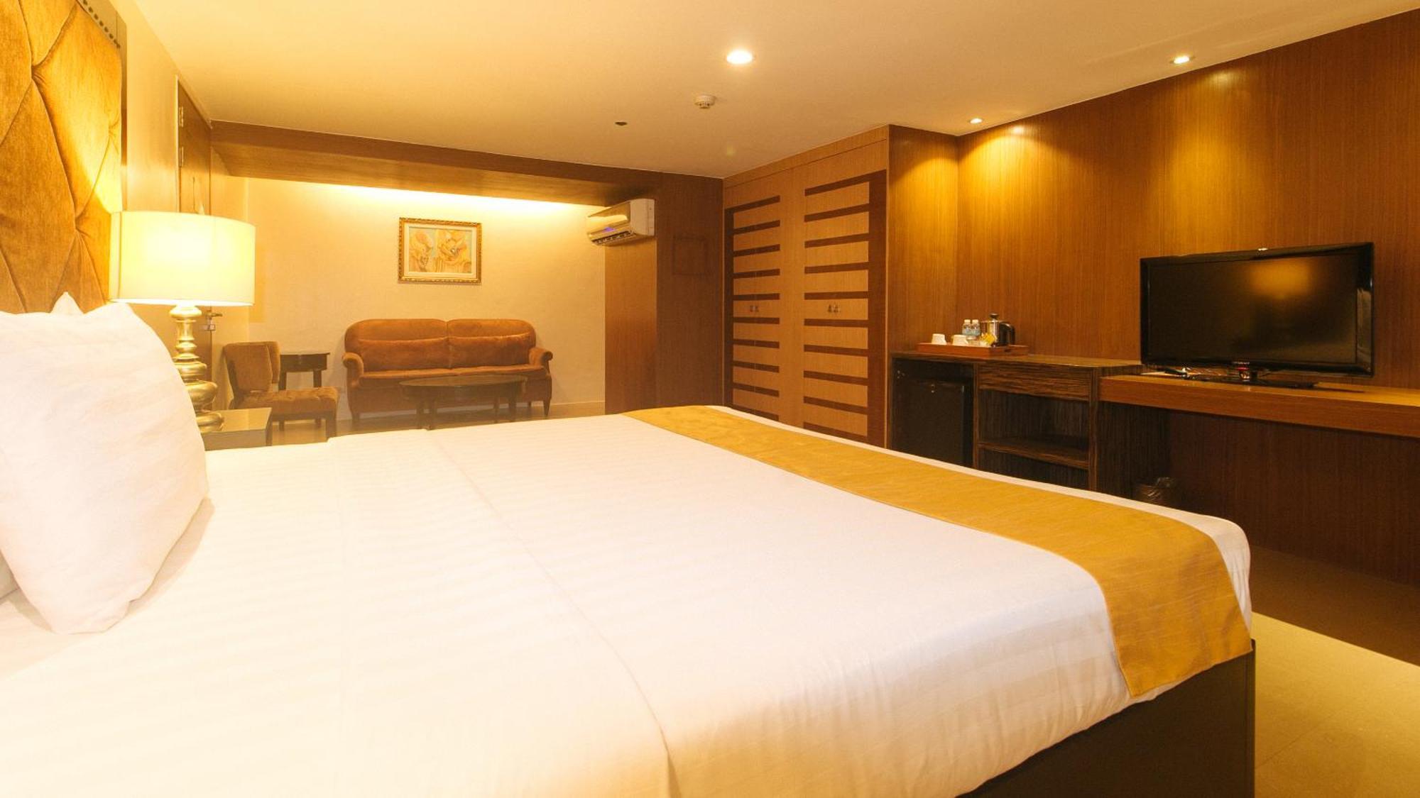 Torre Venezia Suites Quezon City Εξωτερικό φωτογραφία