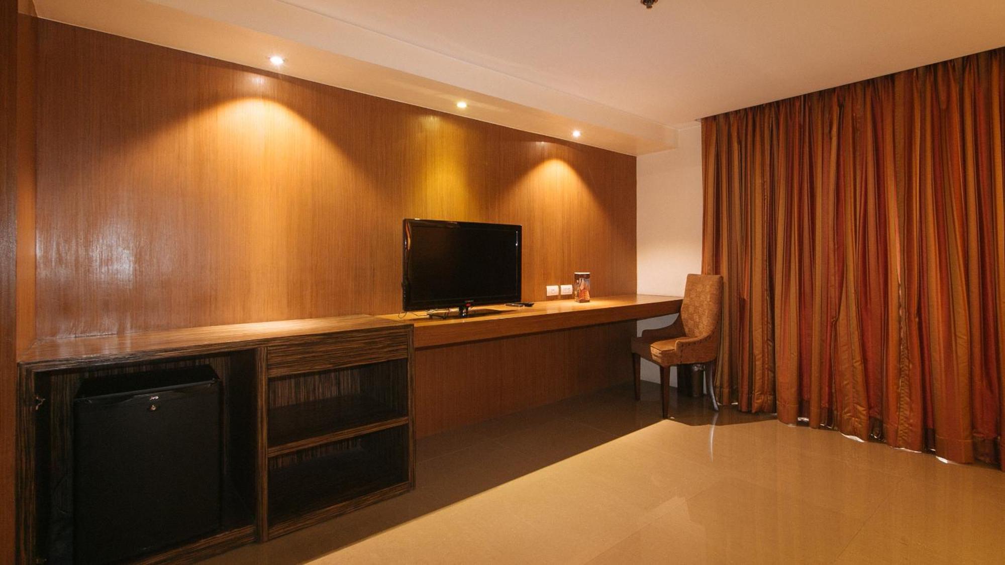 Torre Venezia Suites Quezon City Εξωτερικό φωτογραφία