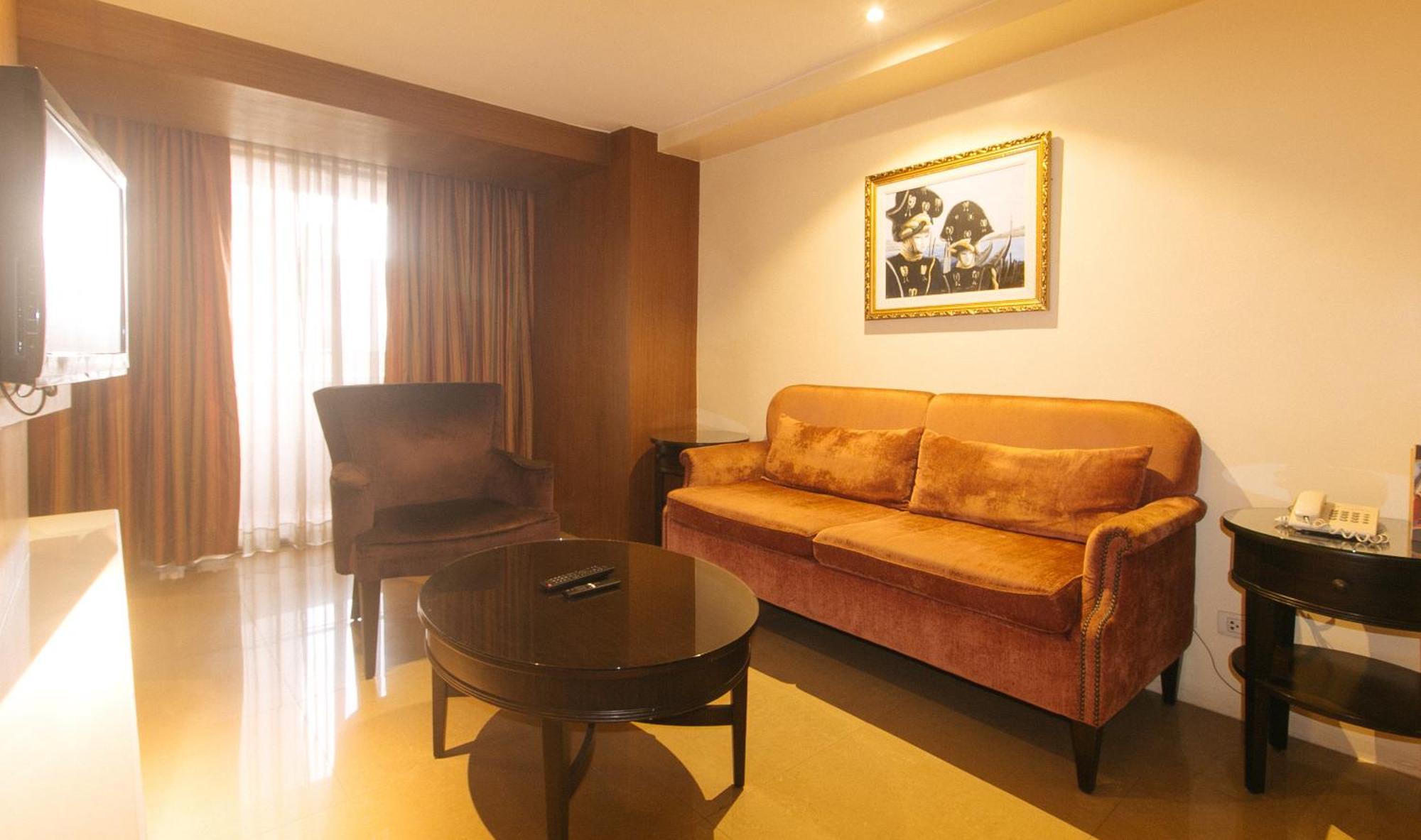 Torre Venezia Suites Quezon City Εξωτερικό φωτογραφία